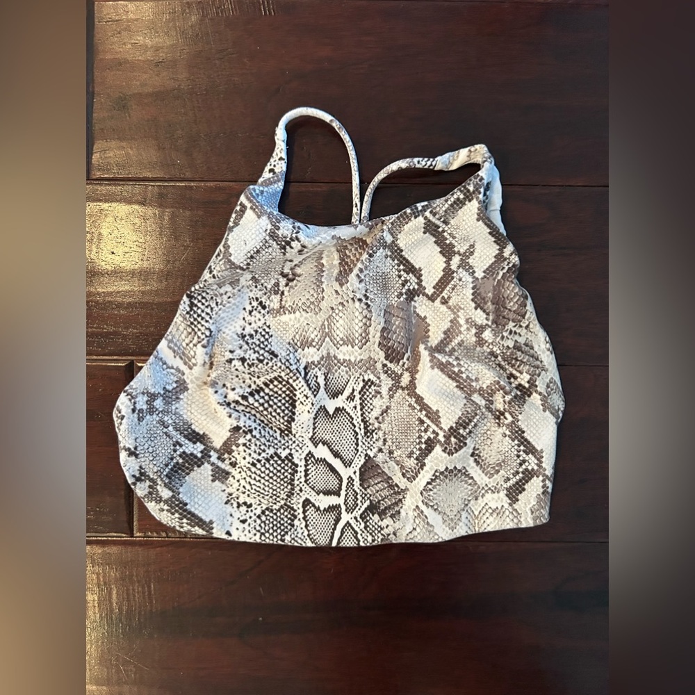 victoria’s secret gym crop top/bra